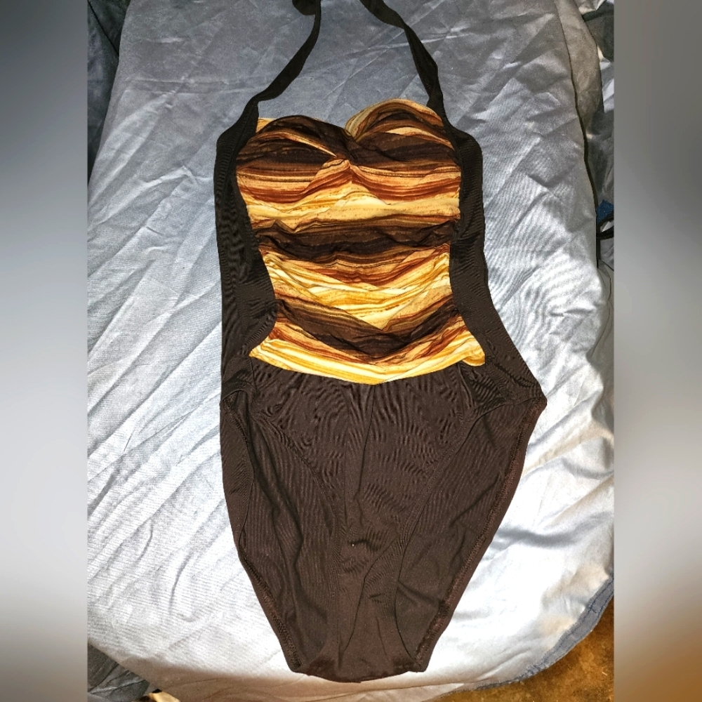 La Blanca By Rod Beattie One-Piece Swimsuit Size-8 Brown Multi